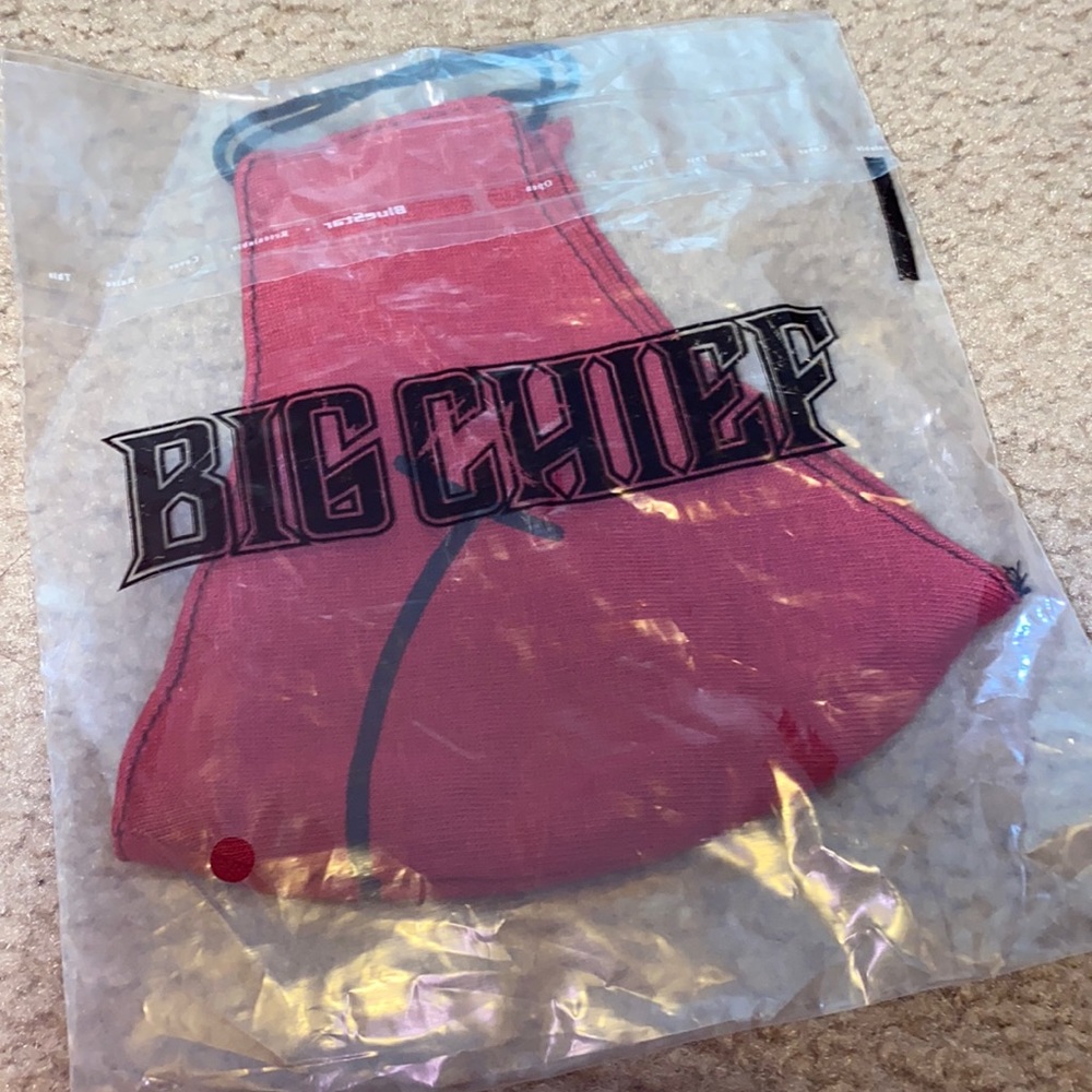 NWT Big Chief face mask